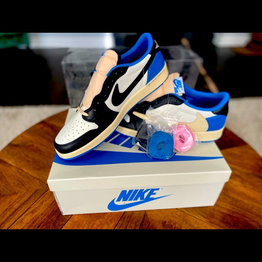 Blue, Cream & Black Travis Scotts brand new never worn